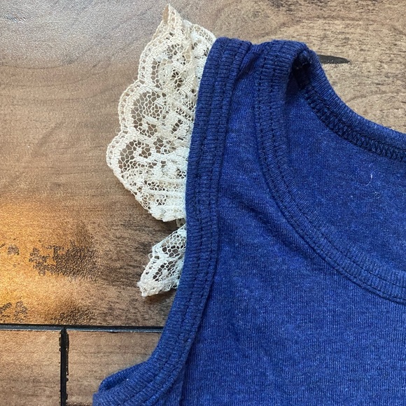 Alejandra Kearl tank, lace cap sleeves, size 18-24m - Picture 3 of 4